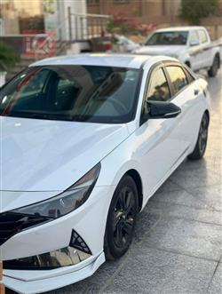 هیوندای ئەلەنترا